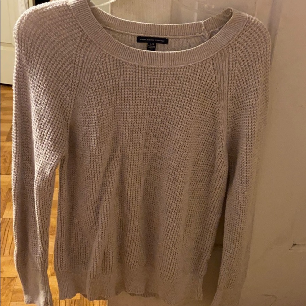 American Eagle sweater